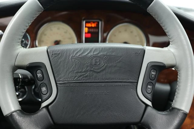 2001 Bentley Arnage - Image 26 of 31