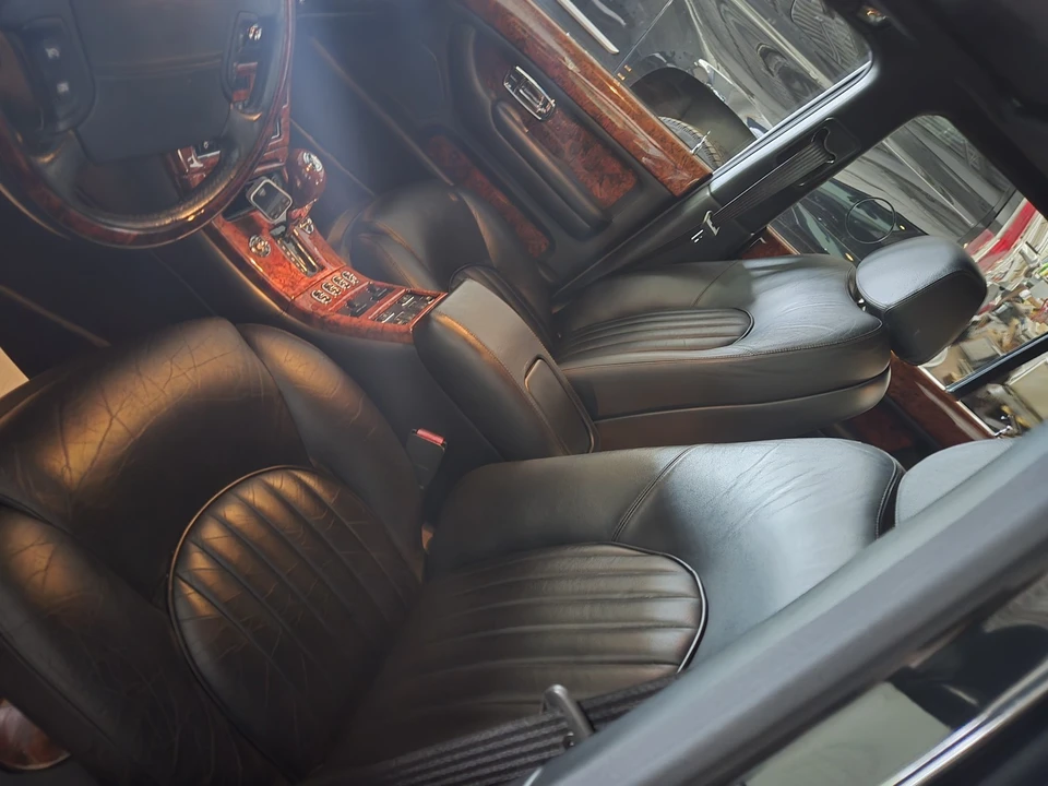 2001 Bentley Arnage - Image 9 of 9
