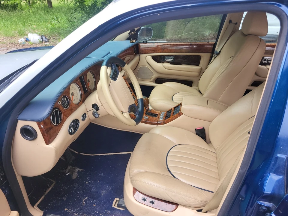 2001 Bentley Arnage - Image 10 of 18