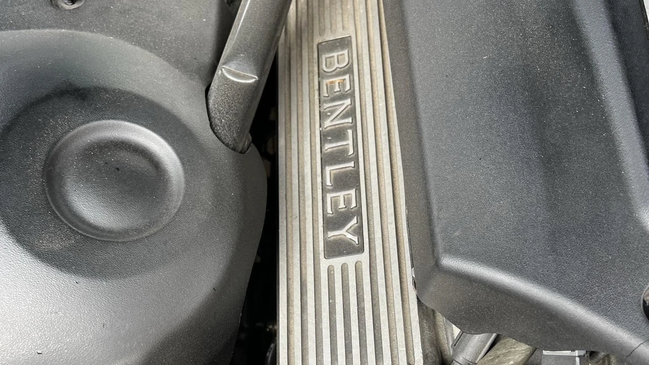 2001 Bentley Arnage - Image 8 of 23