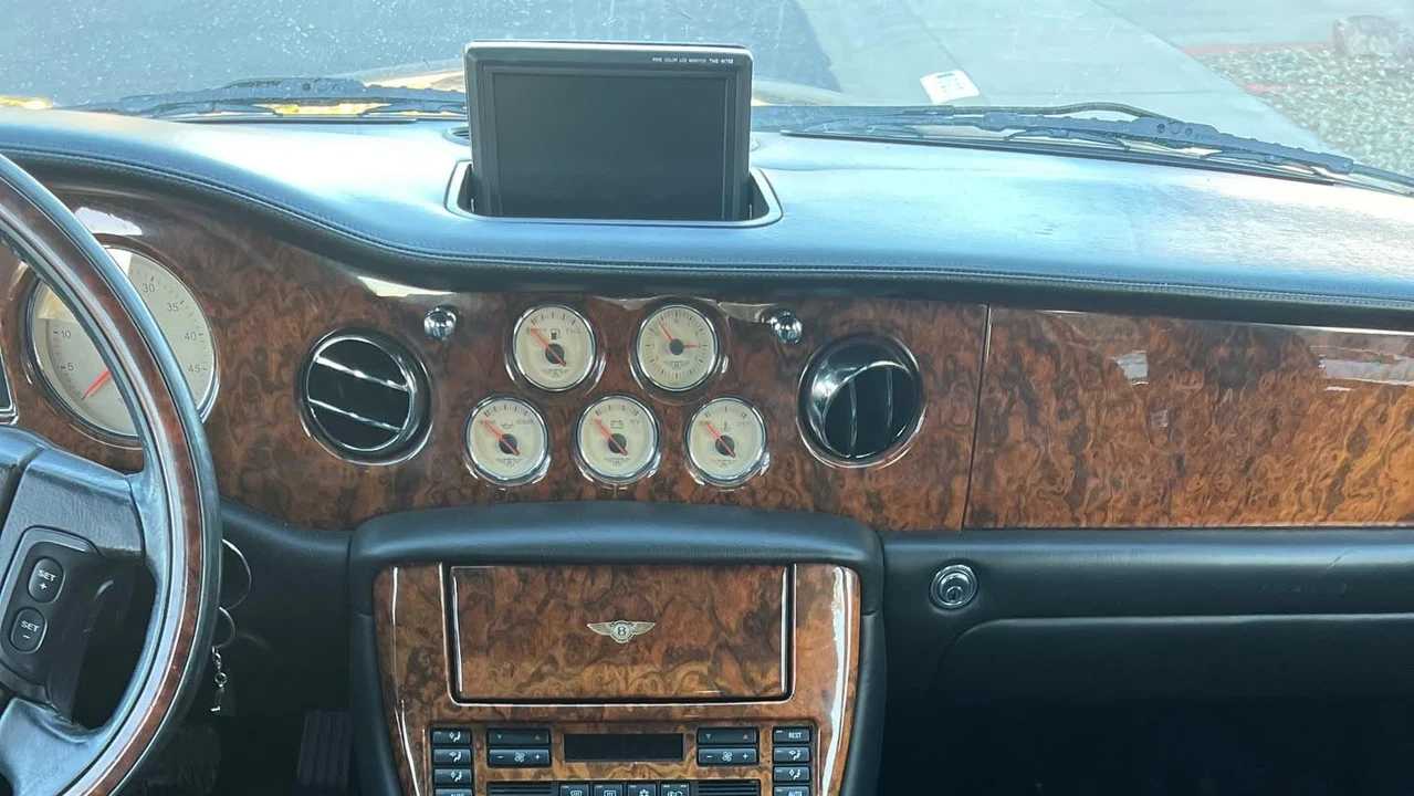 2001 Bentley Arnage - Image 12 of 23