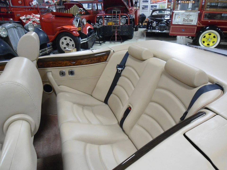 2001 Bentley Azure 1st Gen - Image 20 of 31