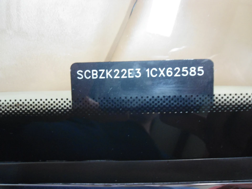 2001 Bentley Azure 1st Gen - Image 17 of 31