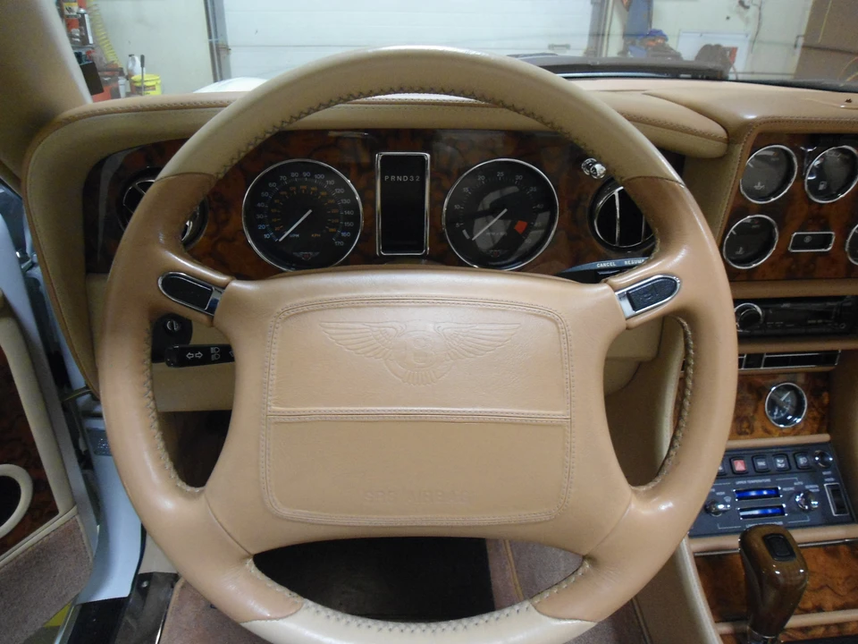2001 Bentley Azure 1st Gen - Image 25 of 31