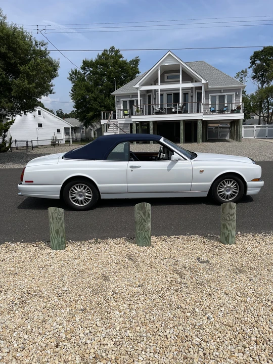 2001 Bentley Azure 1st Gen - Image 2 of 18