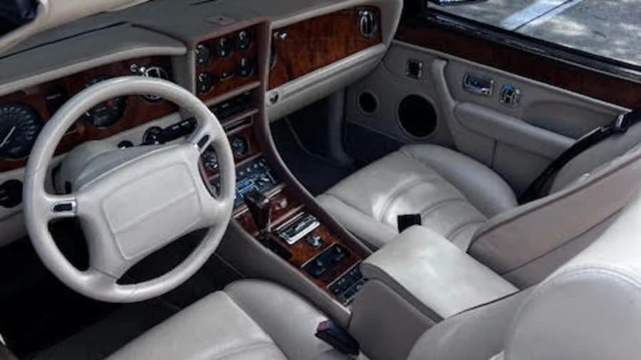 2001 Bentley Azure 1st Gen - Image 3 of 4
