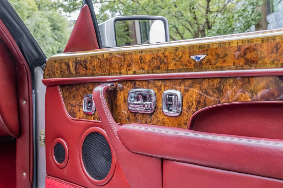 2001 Bentley Azure 1st Gen - Image 18 of 24
