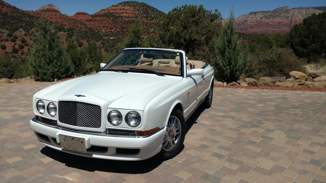 2001 Bentley Azure 1st Gen - Image 2 of 31