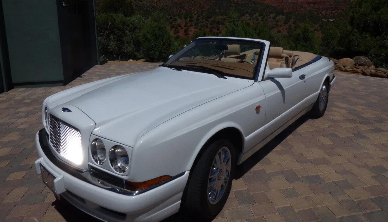 2001 Bentley Azure 1st Gen - Image 3 of 31