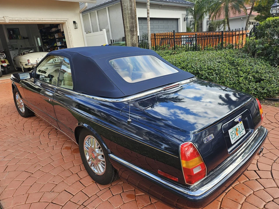 2001 Bentley Azure 1st Gen - Image 15 of 31