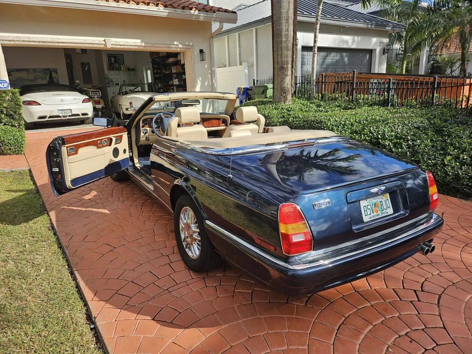 2001 Bentley Azure 1st Gen - Image 14 of 31