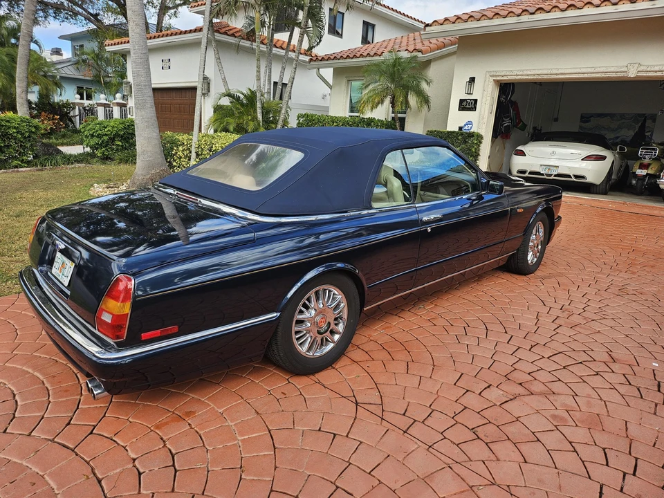 2001 Bentley Azure 1st Gen - Image 10 of 31