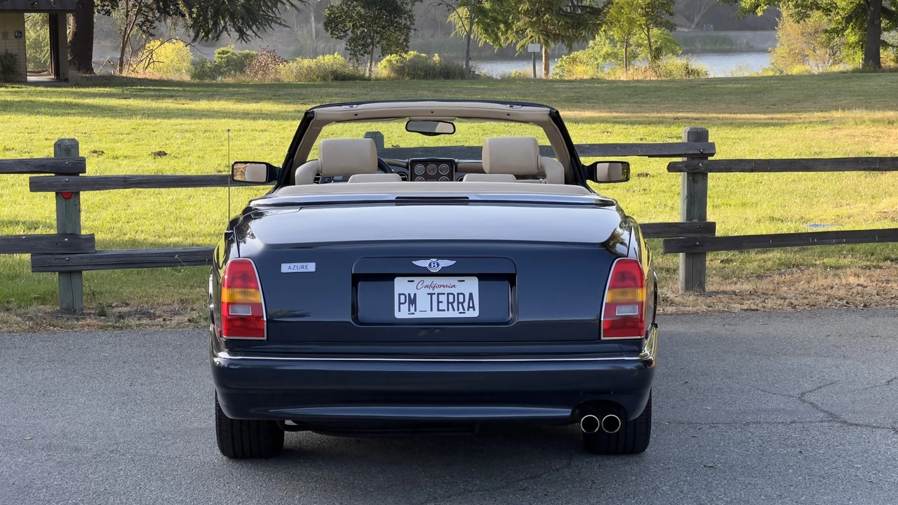 2001 Bentley Azure 1st Gen - Image 30 of 31