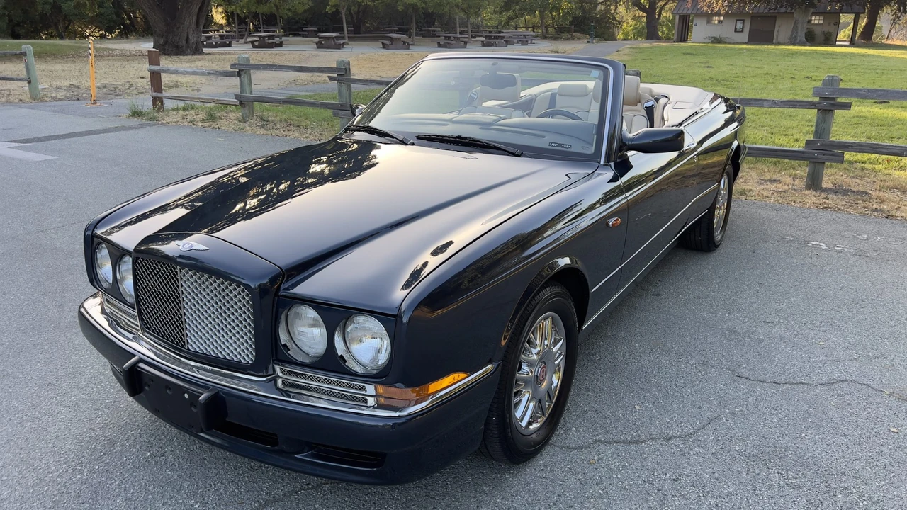 2001 Bentley Azure 1st Gen - Image 2 of 31