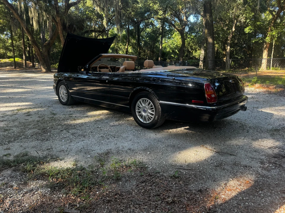 2001 Bentley Azure 1st Gen - Image 14 of 31