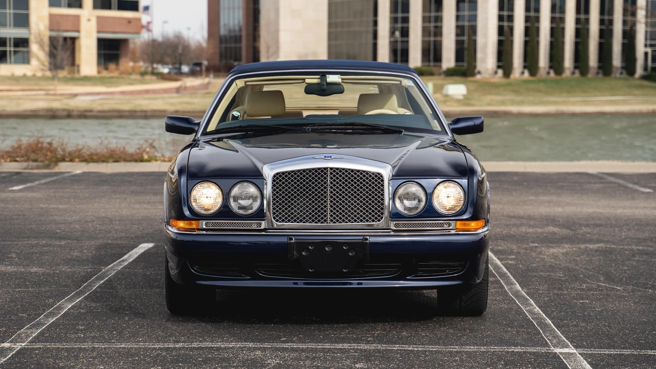 2001 Bentley Azure 1st Gen - Image 8 of 26