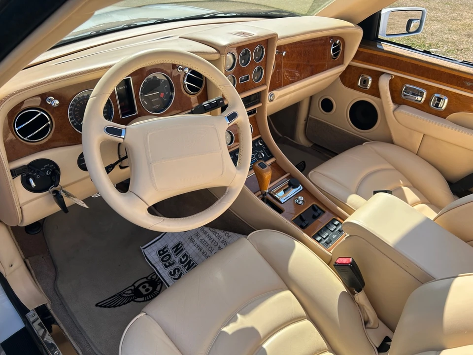 2001 Bentley Azure 1st Gen - Image 17 of 25