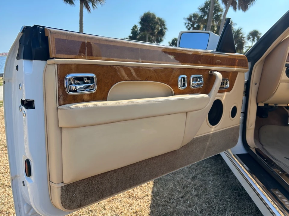 2001 Bentley Azure 1st Gen - Image 15 of 25