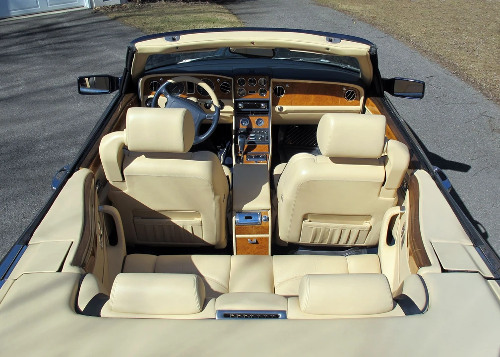 2001 Bentley Azure 1st Gen - Image 14 of 31