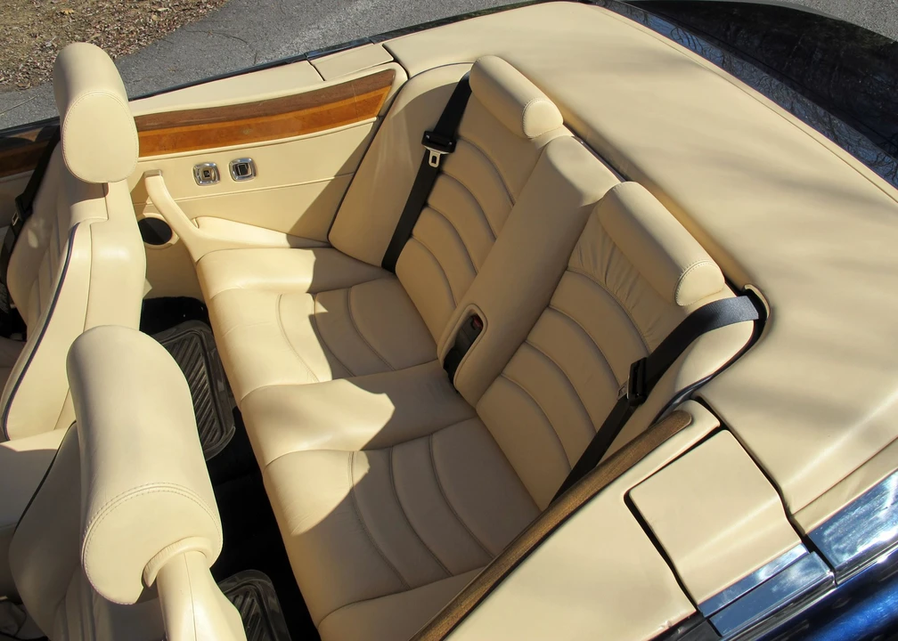 2001 Bentley Azure 1st Gen - Image 15 of 31