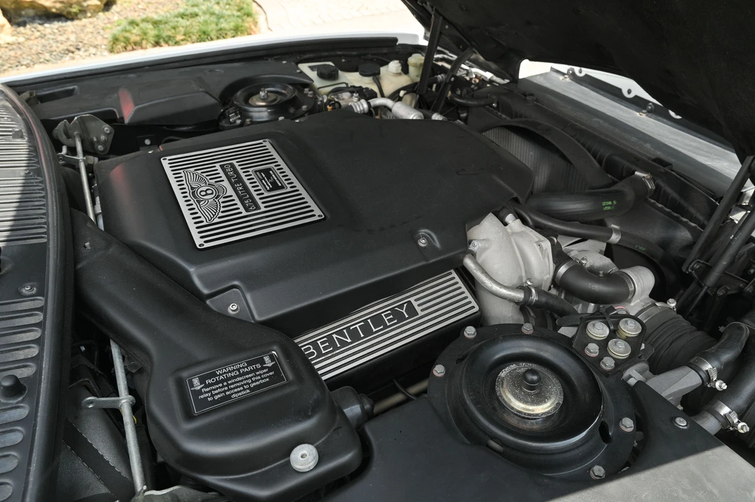 2001 Bentley Azure 1st Gen - Image 15 of 31