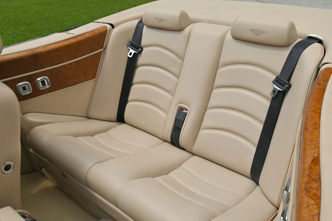 2001 Bentley Azure 1st Gen - Image 18 of 31