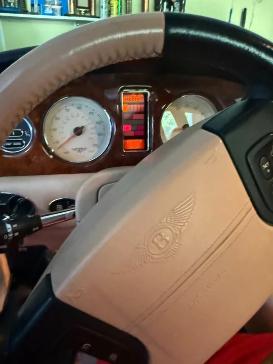 2001 Bentley Continental R - Image 7 of 12
