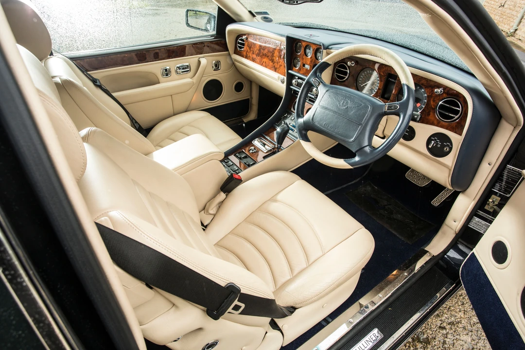 2001 Bentley Continental R - Image 6 of 19