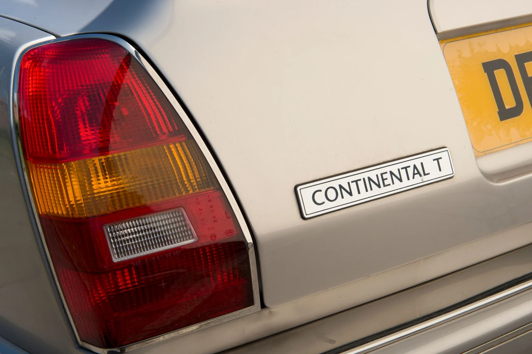 2001 Bentley Continental T - Image 23 of 24