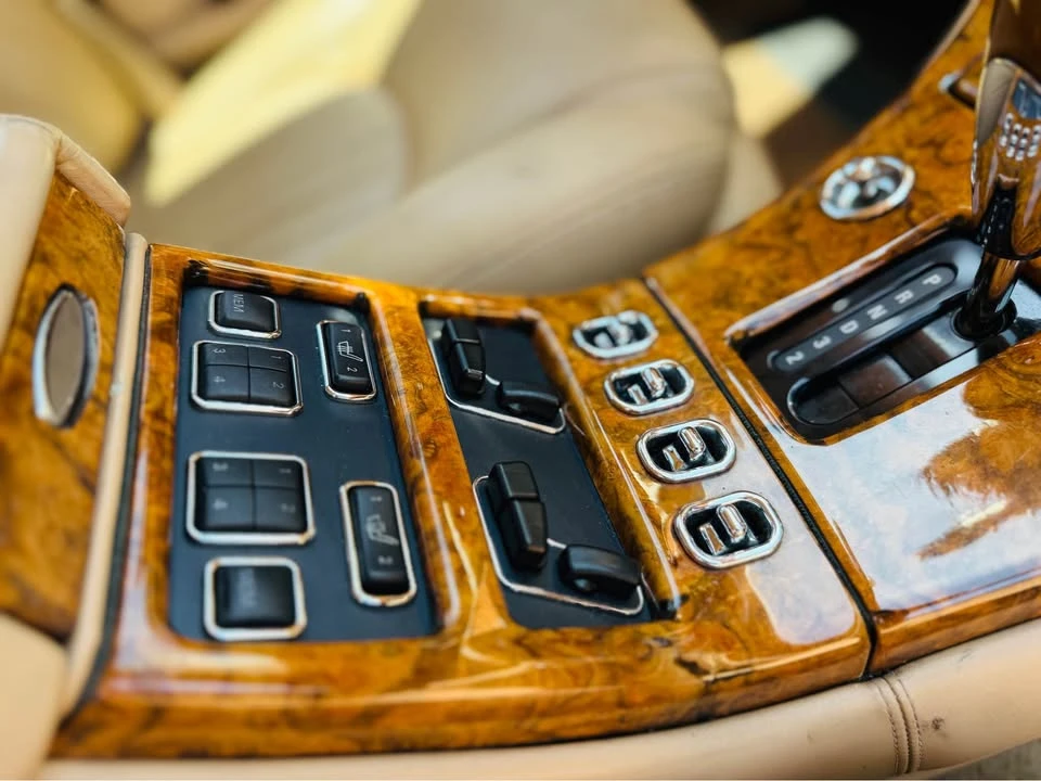 2001 Bentley Arnage - Image 17 of 20