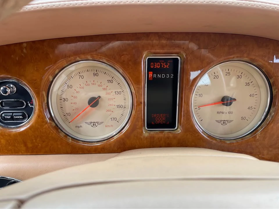 2001 Bentley Arnage - Image 15 of 19