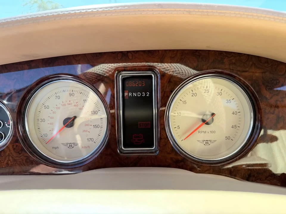 2001 Bentley Arnage - Image 12 of 15