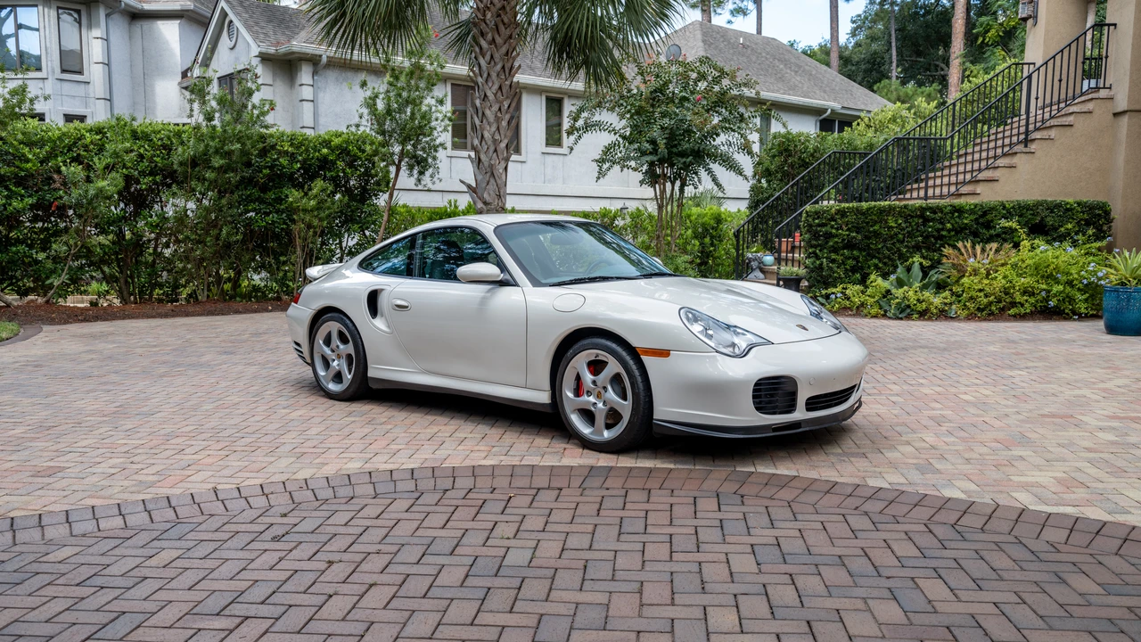2001 Porsche 996 Turbo - Image 6 of 31