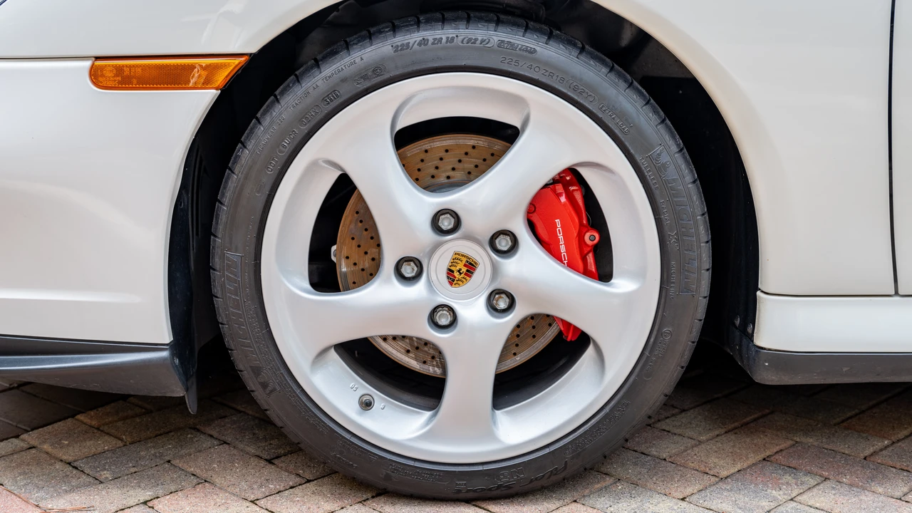 2001 Porsche 996 Turbo - Image 20 of 31