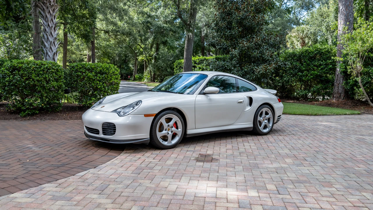2001 Porsche 996 Turbo - Image 7 of 31