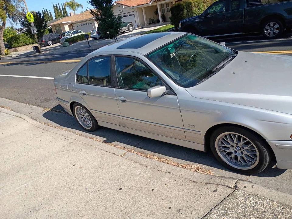 2001 BMW E39 5 Series - Image 5 of 11