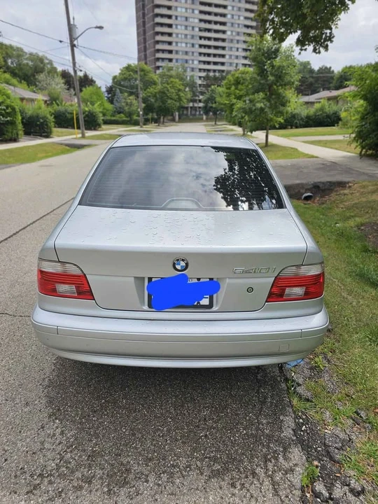 2001 BMW E39 540i - Image 2 of 10