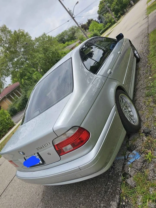 2001 BMW E39 540i - Image 3 of 10
