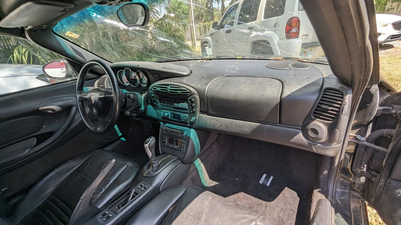 2001 Porsche 986 Boxster - Image 2 of 7