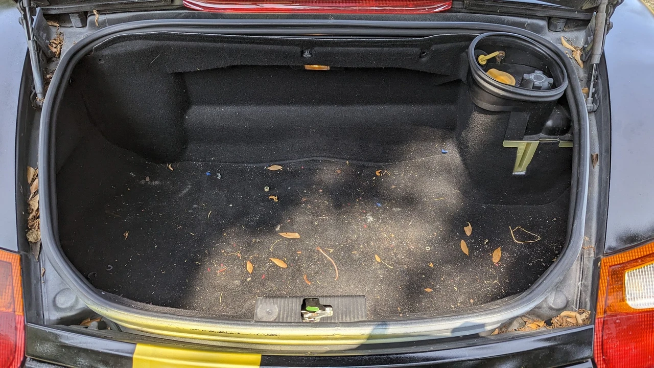 2001 Porsche 986 Boxster - Image 4 of 6