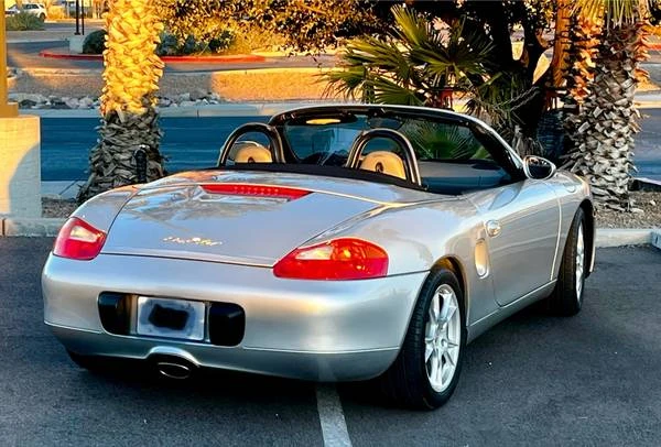 2001 Porsche 986 Boxster - Image 11 of 20