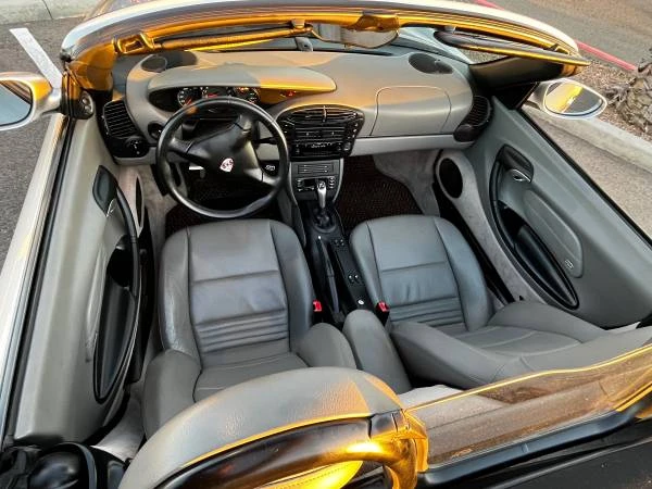 2001 Porsche 986 Boxster - Image 18 of 20