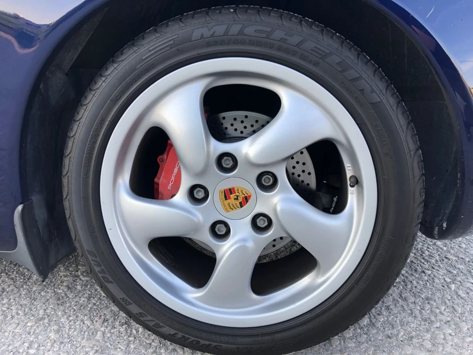 2001 Porsche 986 Boxster S - Image 14 of 24