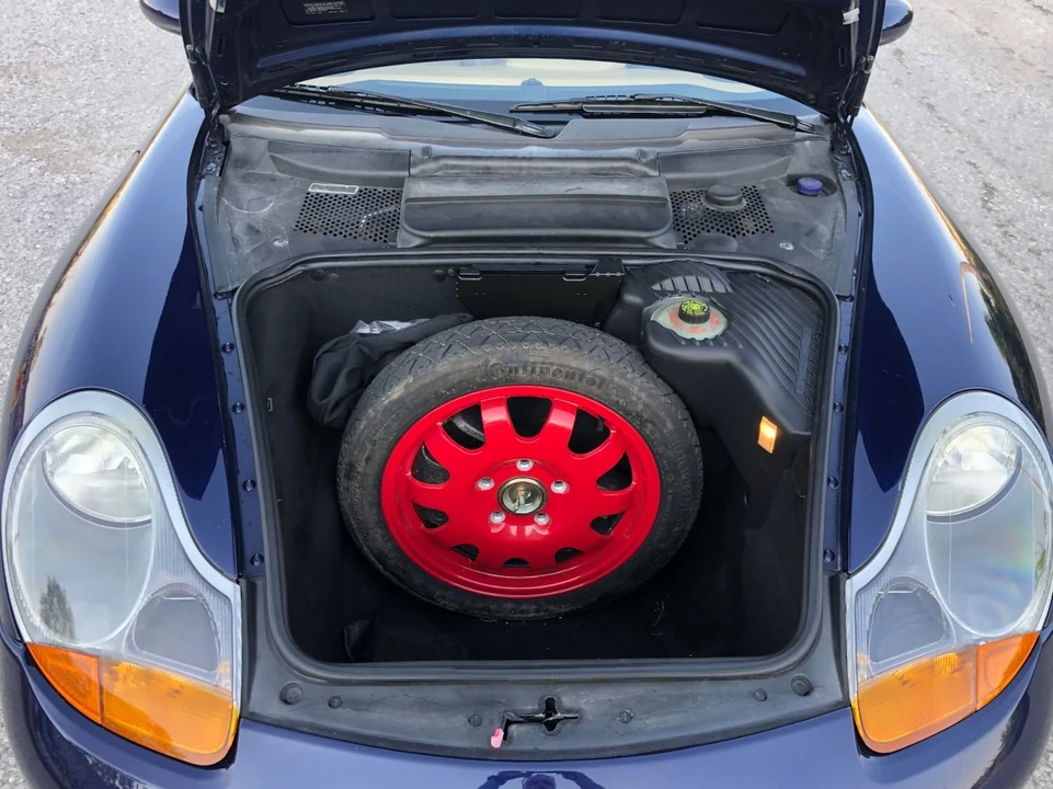 2001 Porsche 986 Boxster S - Image 16 of 24