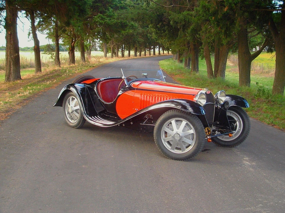 2001 Bugatti - Image 1 of 7