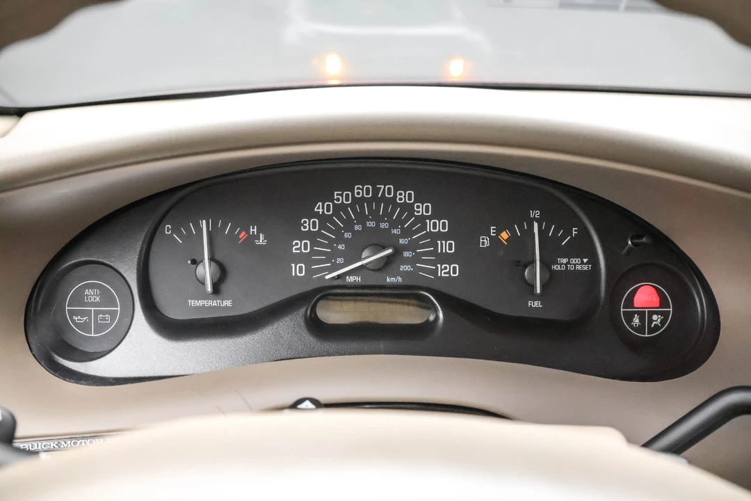 2001 Buick Century - Image 11 of 12