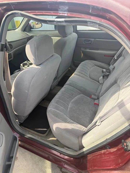 2001 Buick Century - Image 8 of 9