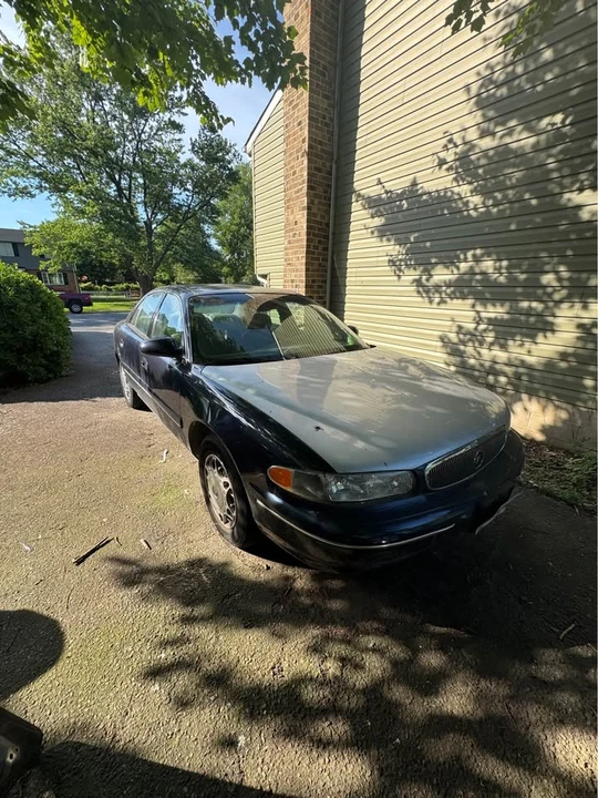 2001 Buick Century - Image 10 of 11