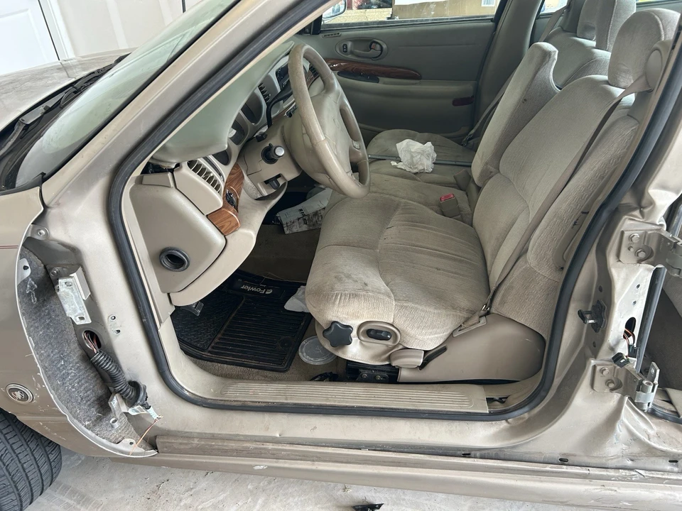 2001 Buick LeSabre - Image 10 of 12
