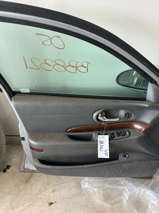 2001 Buick LeSabre - Image 6 of 12